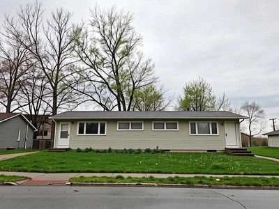 1915-1917 Taylor Dr