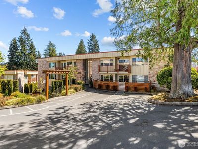 425 45th Street SW #307