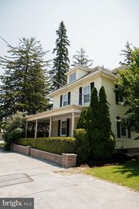 3432 Lincoln Hwy E
