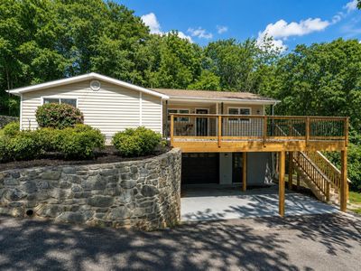 23 Brookside Ln