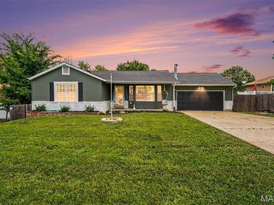 717 Walnut Rdg