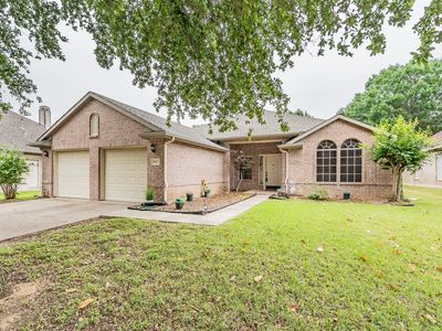 3917 Larkspur Dr