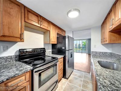 3121 NW 47th Ter UNIT 303
