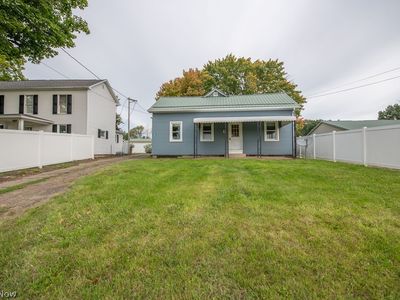 Property at 2468 Tabor Ridge Rd NE, New Philadelphia, OH