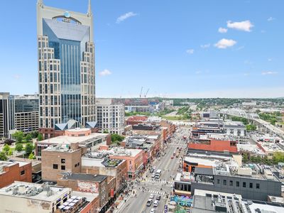 1616 W End Ave #2911