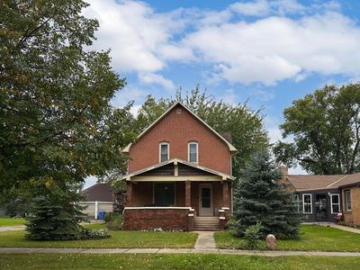 103 N McGoudy St