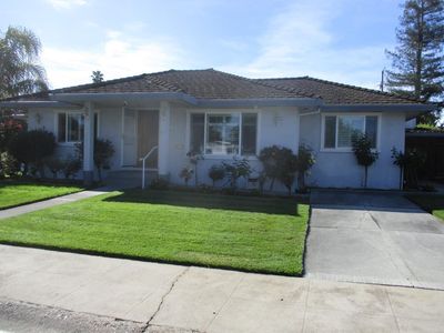408 La Sierra Way