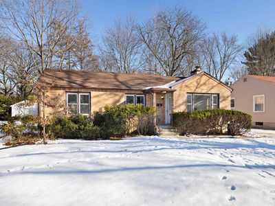 1423 Roncevalles Ave