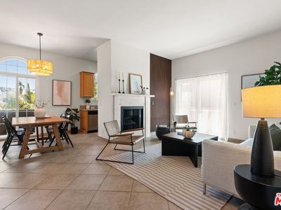 3647 Jasmine Ave APT 201