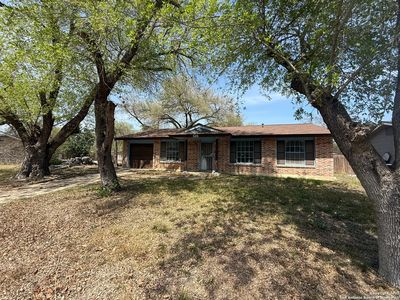 5119 village Court