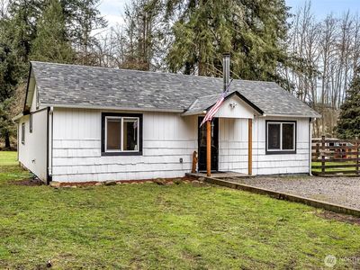 750 Wild Rose Street W