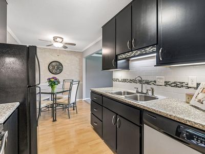 4380 Brookside Ct APT 116