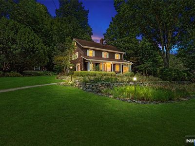 243 W Saddle River Rd