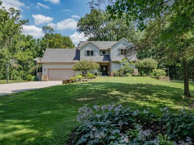 1102 Hathaway Rd