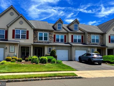 204 Carrington Ct