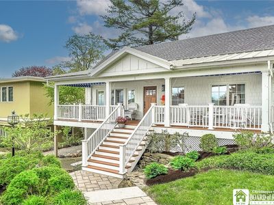 3 Maple Ave
