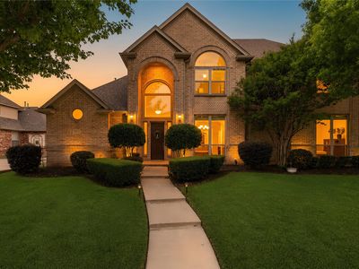 8105 Thornwood Dr