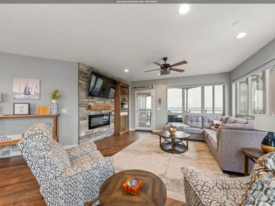 570 Linden Dr #316