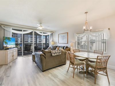 4481 Bay Beach Ln APT 214