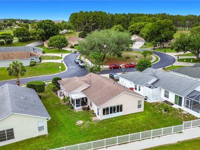 735 W Toucan Loop