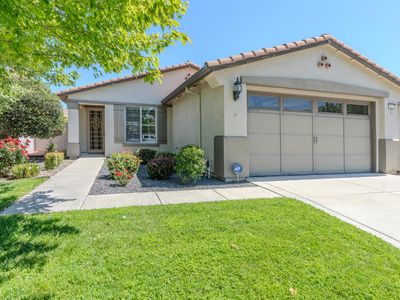2362 Shadow Berry Dr