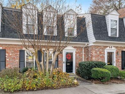 5 Spinning House Pl NW