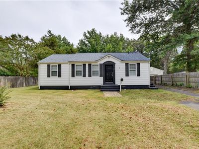 Property at 704 James Dr, Newport News, VA