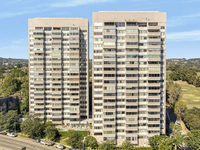865 Comstock Ave APT 16F
