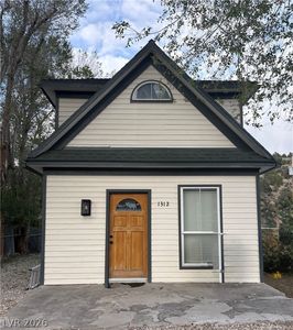 1312 Mill St