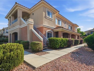 424 Pine Haven St APT 202