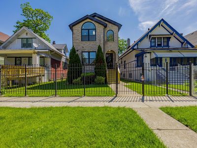 Property at 921 N Lorel Ave, Chicago, IL