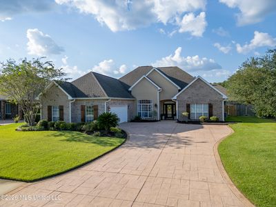 9309 Alcove Ln