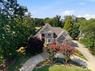 18416 Peninsula Club Dr