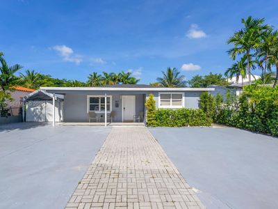801 NW 17th Ct