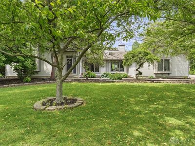 1511 Lindenhurst Dr