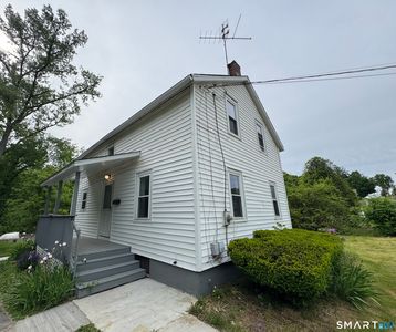 10 Center Street