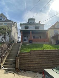 1517 Rockland Ave