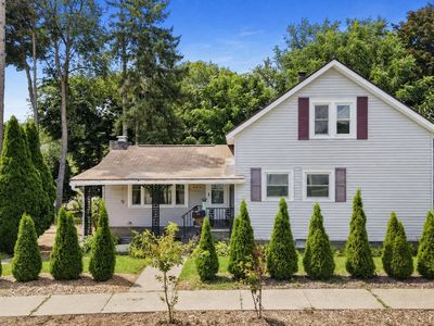 645 June St