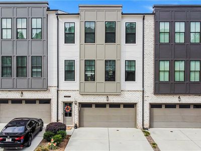 6167 Kelly Carlin Way