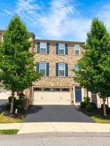 924 Bell Dr