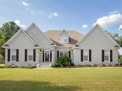 Property at 1413 Huston Dr, Muscle Shoals, AL