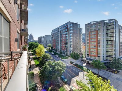 360 W Washington Ave Unit 603
