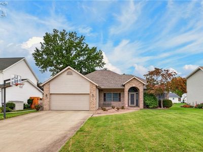 612 Bayberry Rd