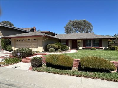 24926 El Cortijo Ln