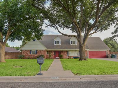 2645 Parkview Dr