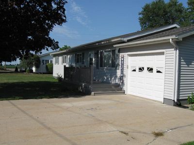 64 Barbara St