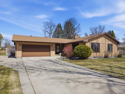 1631 American Way S
