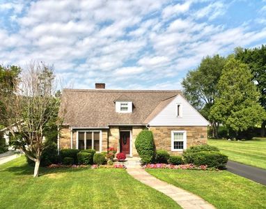 67 Durland Ave
