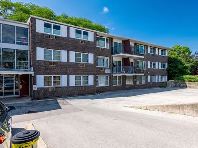 8712 Skokie Blvd APT 1I