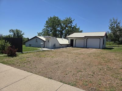 603 6th Ave N